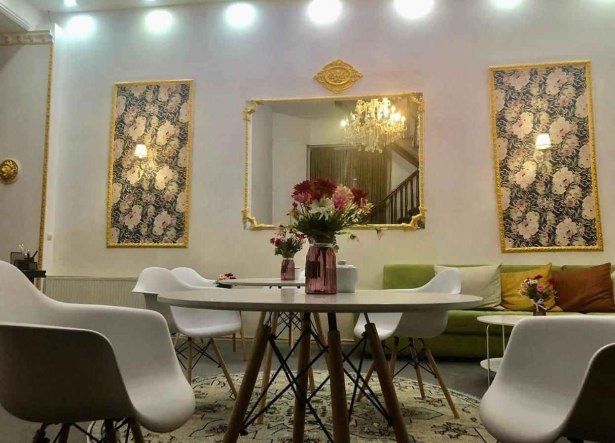 Mariam Hotel Тбилиси Экстерьер фото